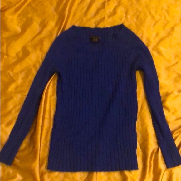 Ribbed scoop neck sweater - Picture 1 of 8